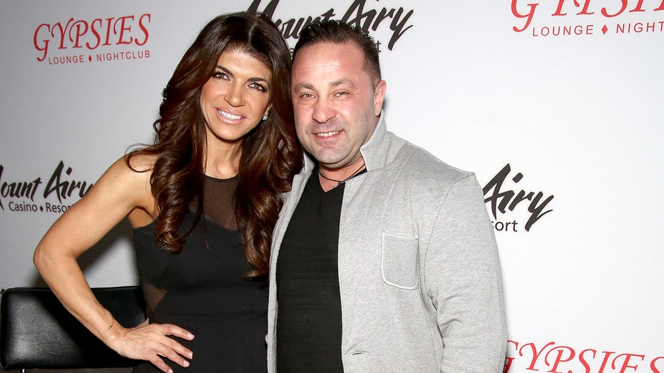 RHONJ star Teresa Giudice poses on red carpet with Joe Giudice