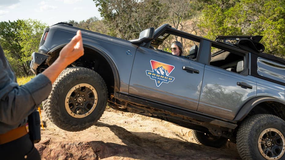 Blue Star Families Ford Bronco Off-Roadeo